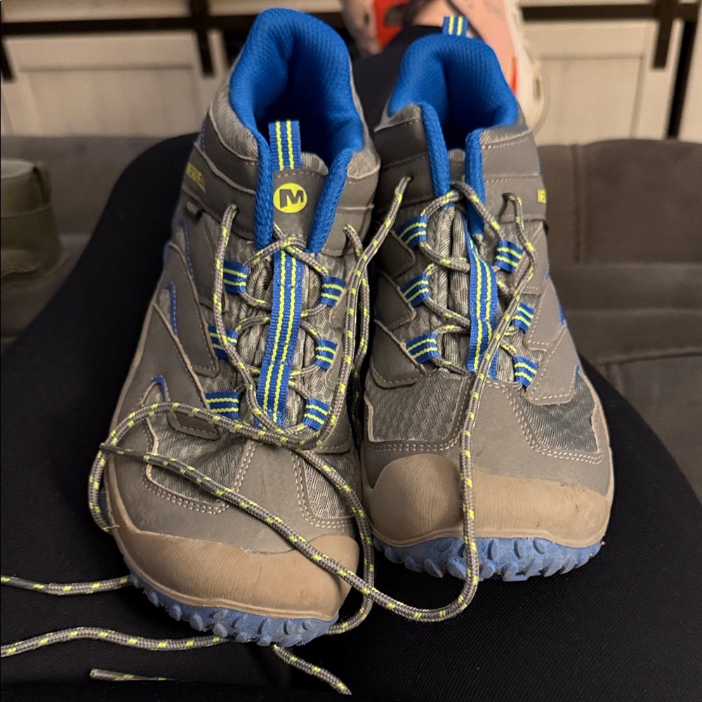 Merrell Kids Sneakers in Gray and Blue